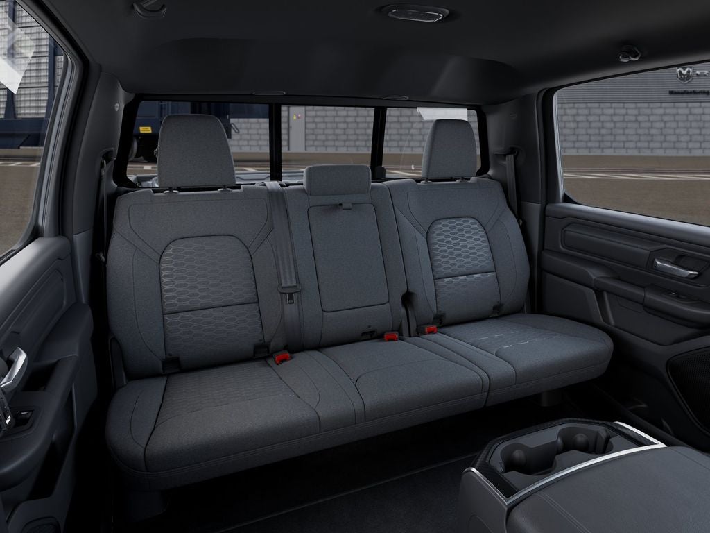2026 RAM 1500 RAM 1500 EXPRESS CREW CAB 4X4 5'7' BOX