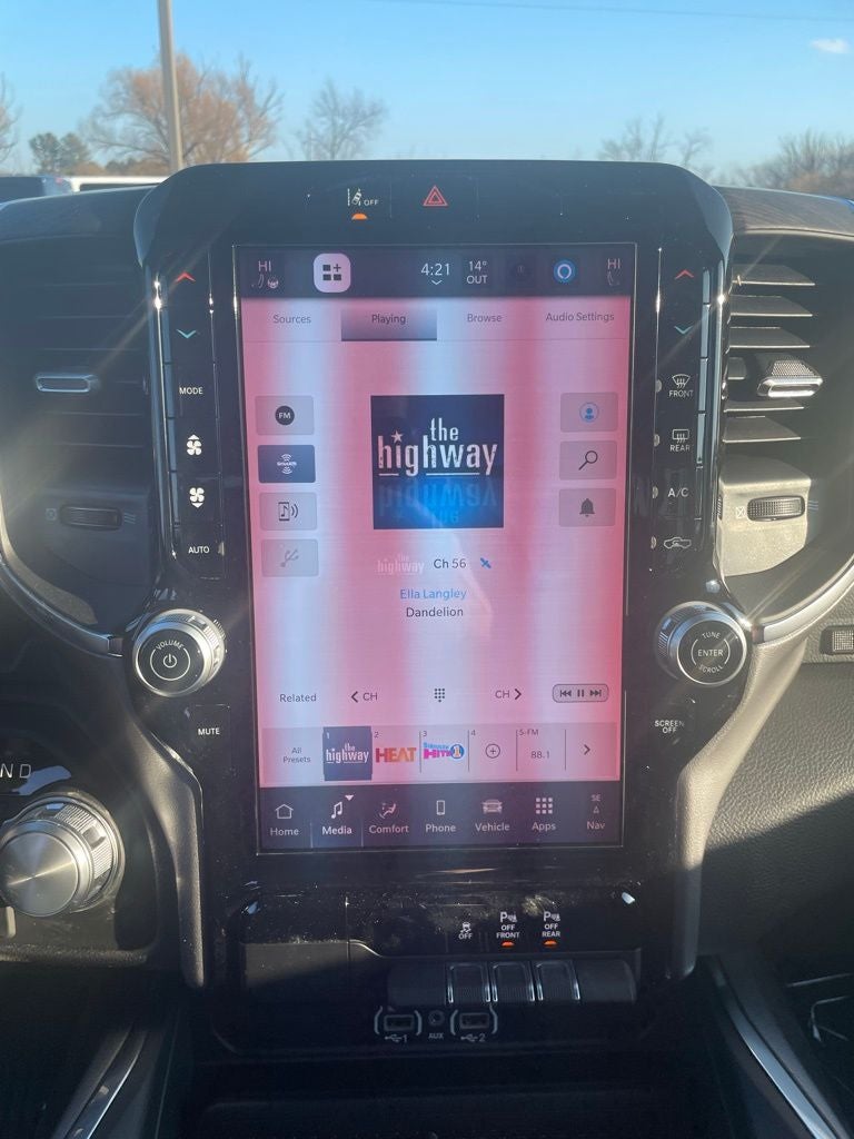 2026 RAM Ram 1500 RAM 1500 LARAMIE CREW CAB 4X4 5'7' BOX