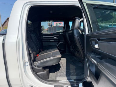 2022 RAM 1500 Laramie Crew Cab 4x4 6'4' Box