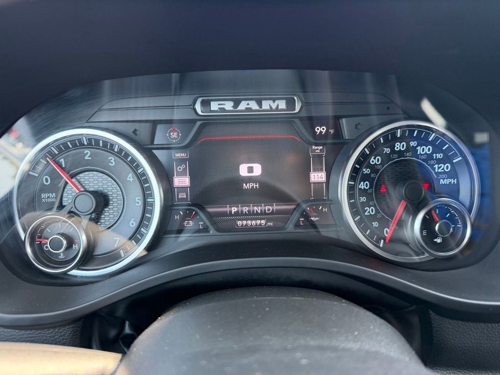 2022 RAM 1500 Laramie Crew Cab 4x4 6'4' Box