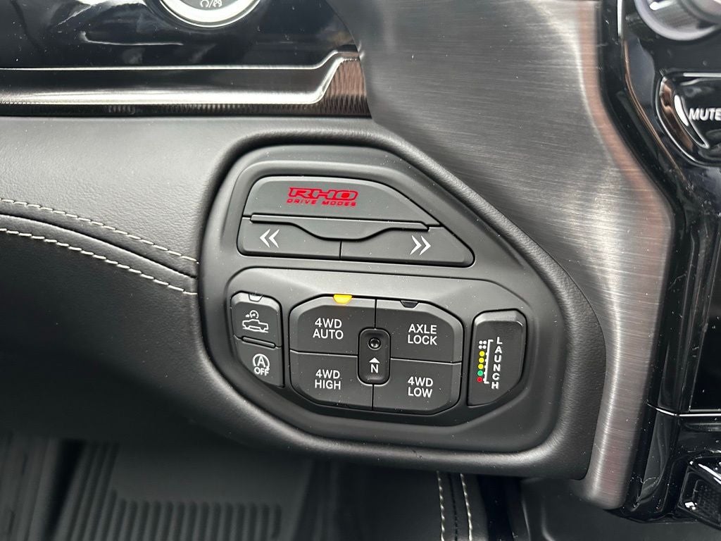 2026 RAM Ram 1500 RAM 1500 RHO CREW CAB 4X4 5'7' BOX