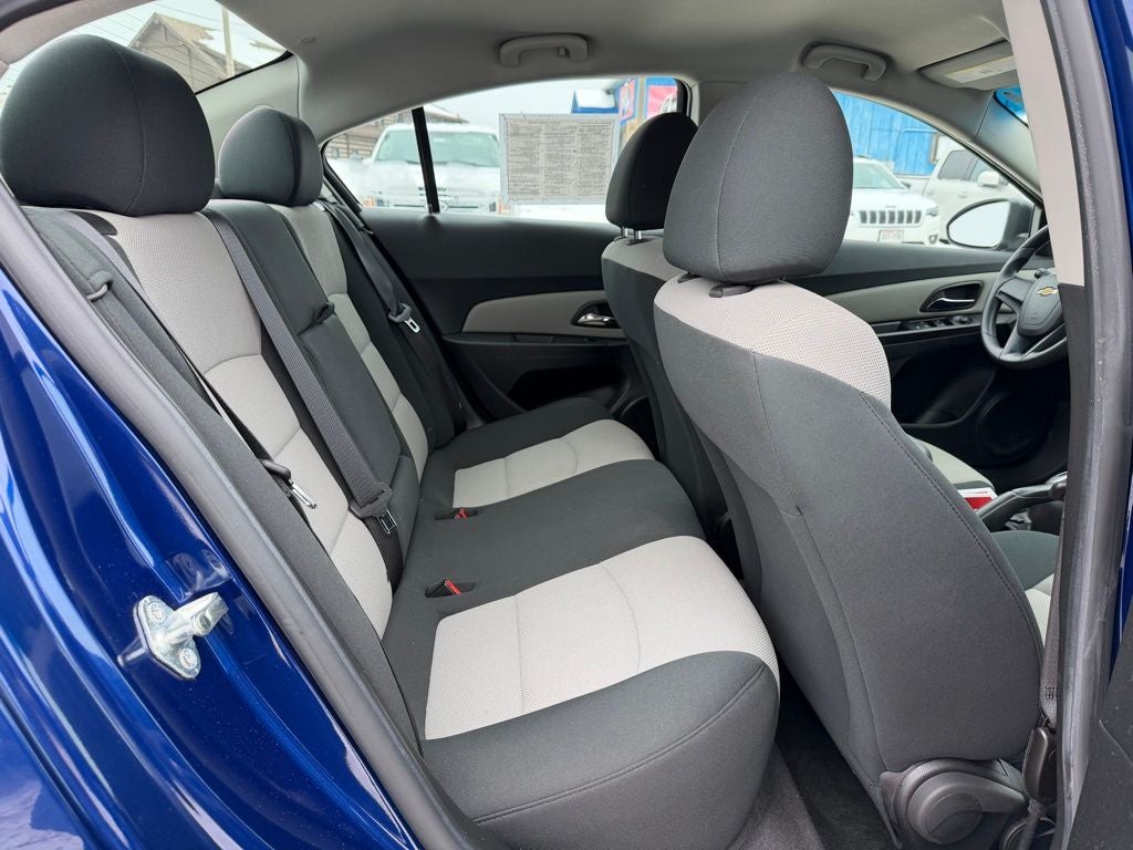 2012 Chevrolet Cruze LS