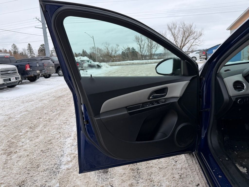 2012 Chevrolet Cruze LS