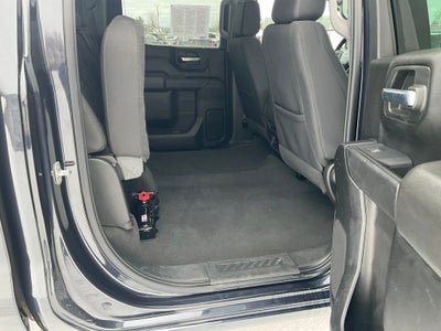 2023 Chevrolet Silverado 1500 4WD Crew Cab Short Bed Custom