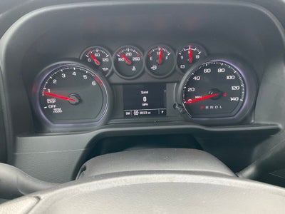 2023 Chevrolet Silverado 1500 4WD Crew Cab Short Bed Custom