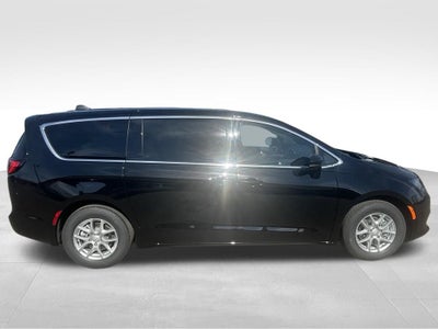 2026 Chrysler Voyager VOYAGER LX
