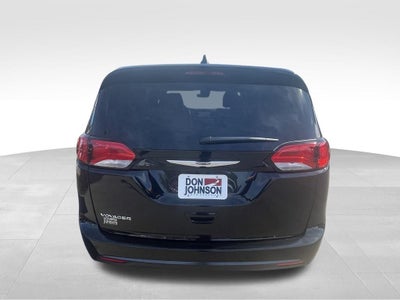 2026 Chrysler Voyager VOYAGER LX