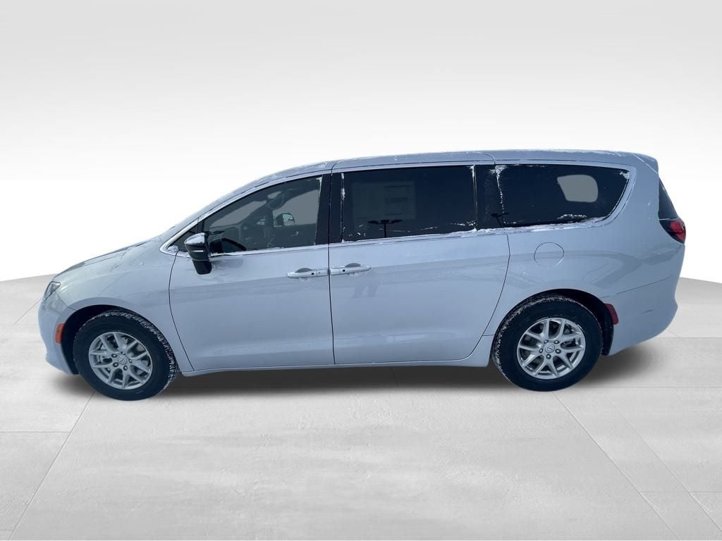 2026 Chrysler Voyager VOYAGER LX