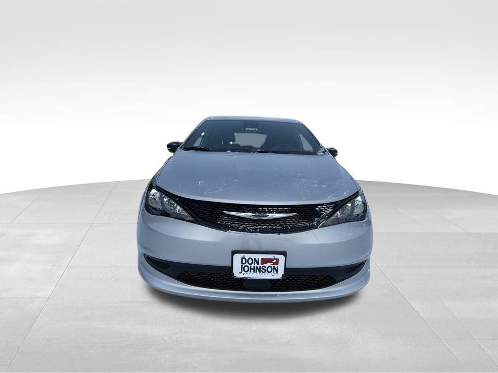 2026 Chrysler Voyager VOYAGER LX