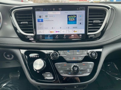 2026 Chrysler Pacifica PACIFICA SELECT AWD