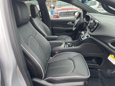 2026 Chrysler Pacifica PACIFICA LIMITED AWD