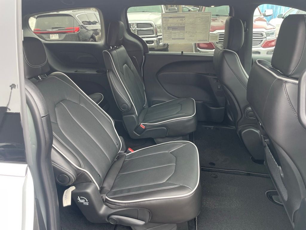 2026 Chrysler Pacifica PACIFICA LIMITED AWD