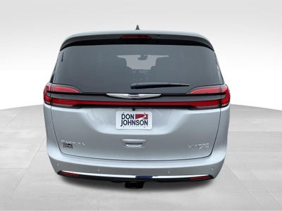 2026 Chrysler Pacifica PACIFICA LIMITED AWD