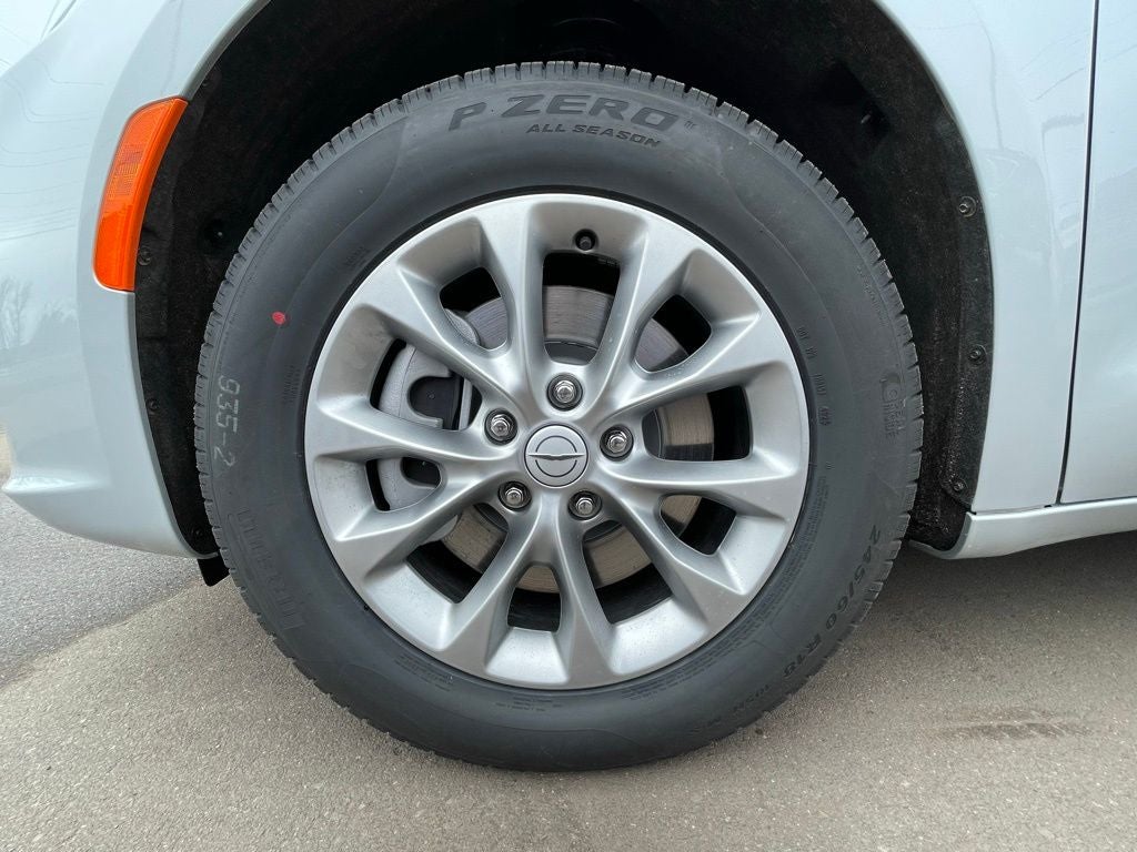 2026 Chrysler Pacifica PACIFICA LIMITED AWD