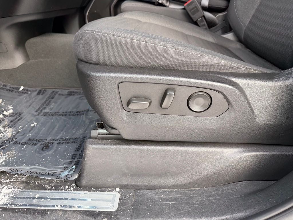 2025 Chevrolet Silverado 1500 4WD Crew Cab Standard Bed LT