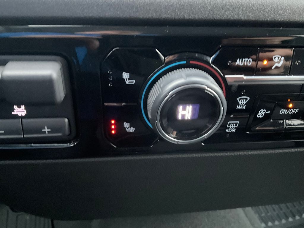 2025 Chevrolet Silverado 1500 4WD Crew Cab Standard Bed LT