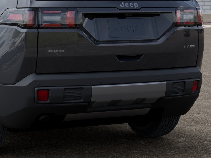 2027 Jeep Cherokee CHEROKEE LAREDO 4X4
