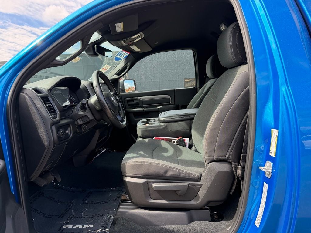 2022 RAM 2500 Tradesman Regular Cab 4x4 8' Box