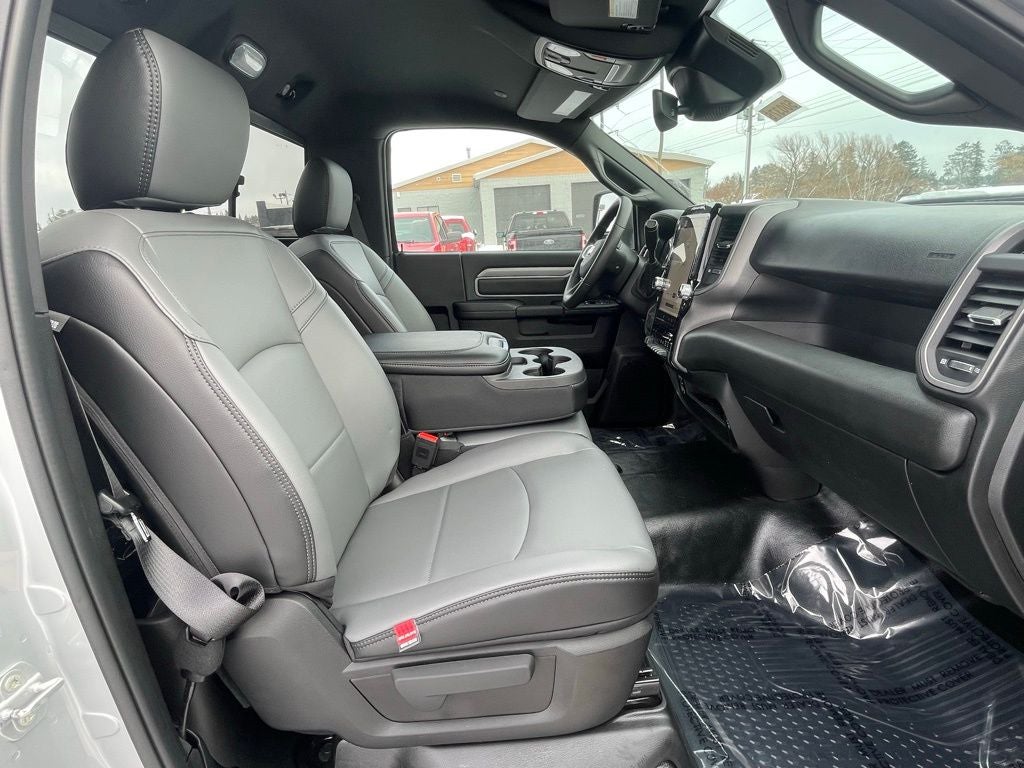 2026 RAM Ram 2500 RAM 2500 TRADESMAN REGULAR CAB 4X4 8' BOX