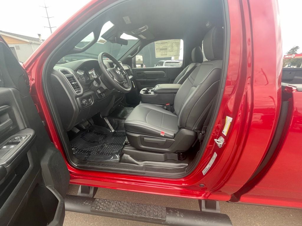 2026 RAM Ram 2500 RAM 2500 TRADESMAN REGULAR CAB 4X4 8' BOX