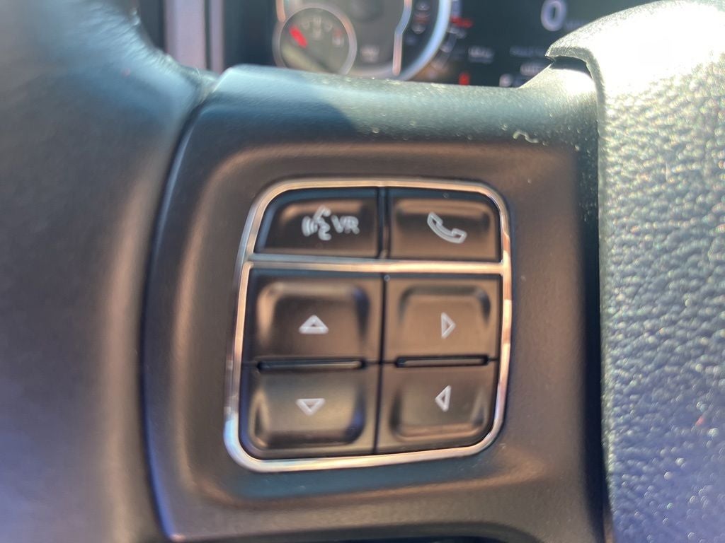 2017 RAM 1500 Big Horn Crew Cab 4x4 5'7' Box