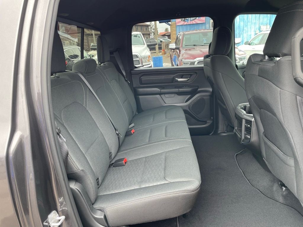 2026 RAM Ram 1500 RAM 1500 EXPRESS CREW CAB 4X4 5'7' BOX