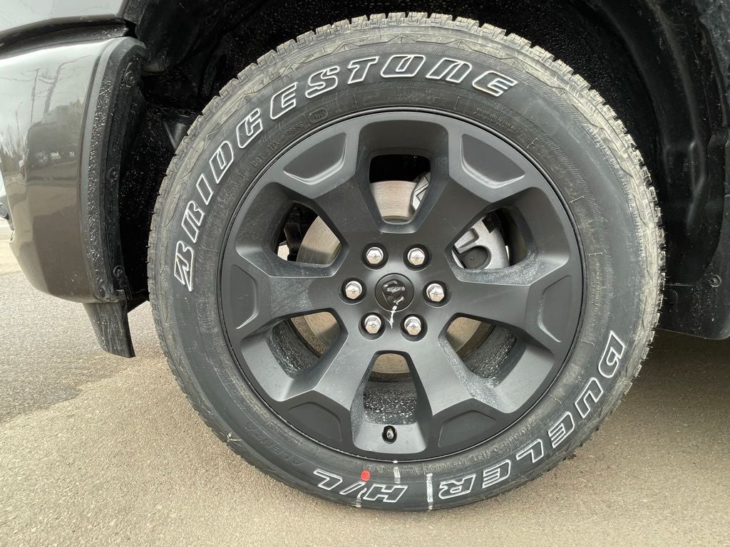 2026 RAM Ram 1500 RAM 1500 EXPRESS CREW CAB 4X4 5'7' BOX