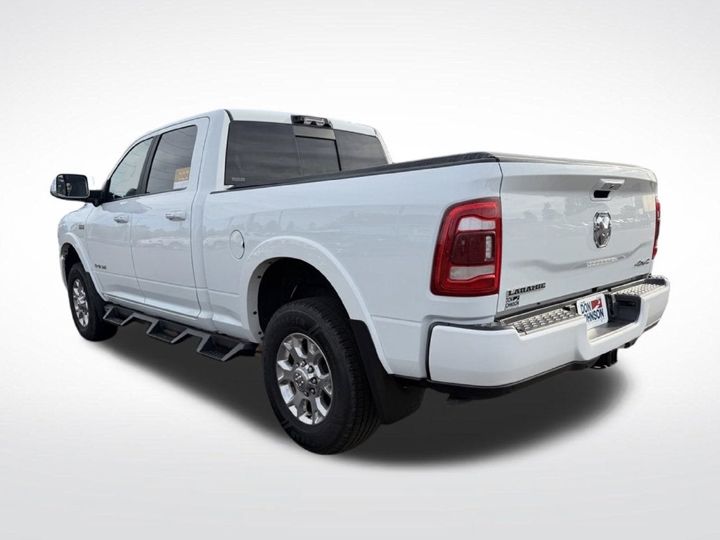 2022 RAM 2500 Laramie Crew Cab 4x4 6'4' Box