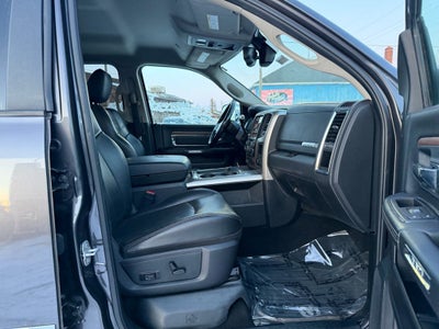 2018 RAM 2500 Laramie Crew Cab 4x4 6'4' Box