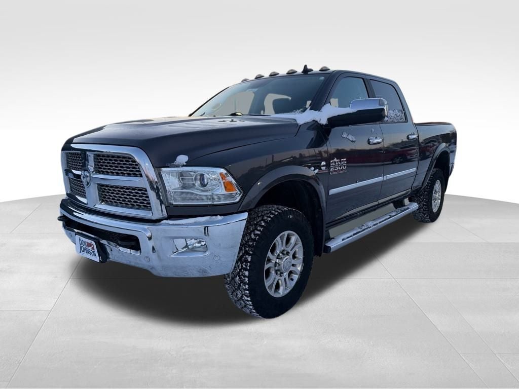 2018 RAM 2500 Laramie Crew Cab 4x4 6'4' Box