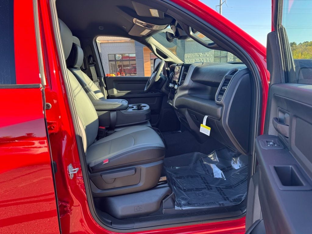 2026 RAM Ram 2500 RAM 2500 TRADESMAN CREW CAB 4X4 8' BOX