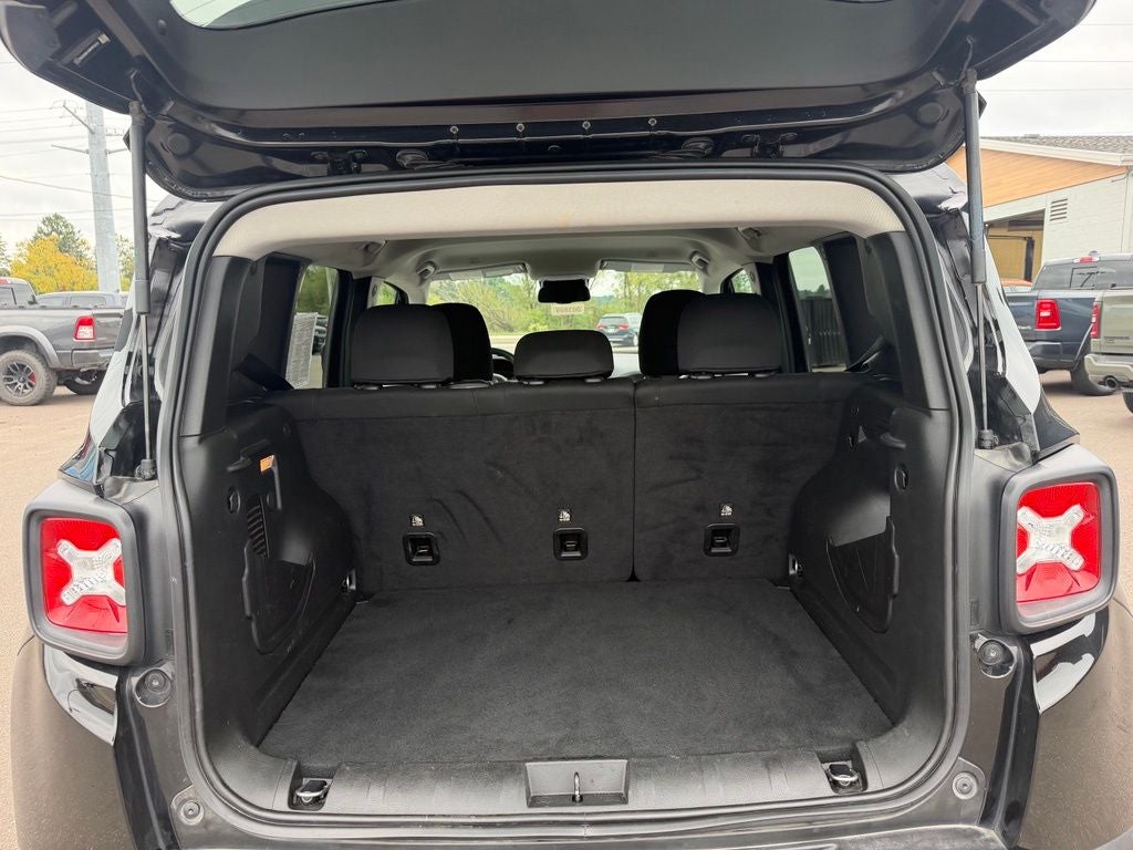2023 Jeep Renegade Trailhawk