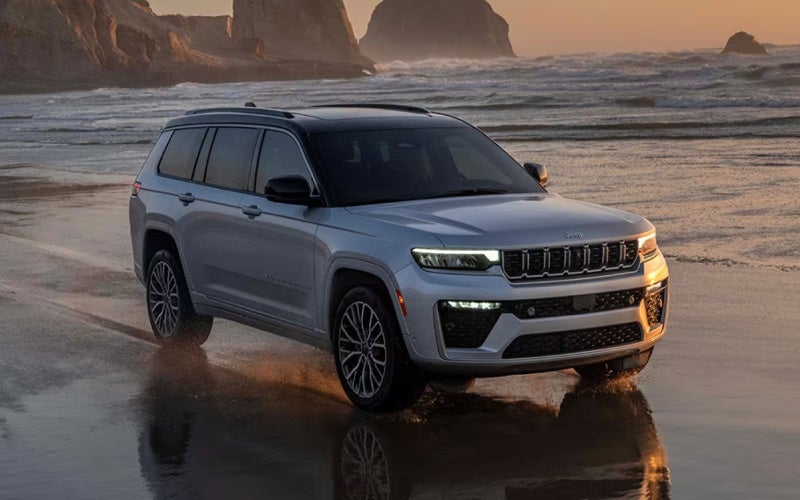 2026jeepgrandcherokee-exterior-01