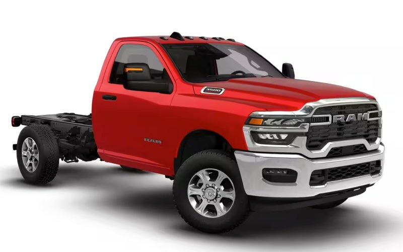 2026ram3500chassiscab-exterior-02